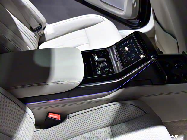 奧迪(進(jìn)口) 奧迪A8 2018款 A8L W12 quattro