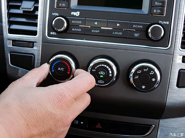 福田汽車 薩普 2015款 2.8T兩驅(qū)舒適版5235長(zhǎng)