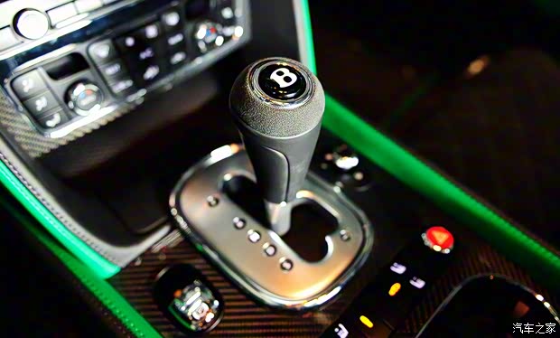 賓利 歐陸 2015款 4.0T GT3-R