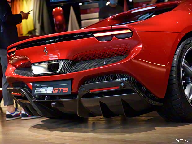 法拉利 法拉利296 GTB 2021款 3.0T V6