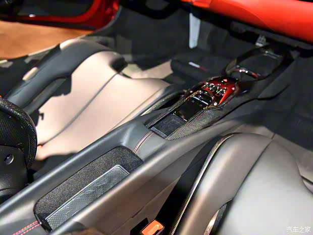 法拉利 法拉利296 GTB 2021款 3.0T V6