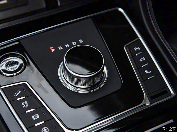 众泰汽车 大迈X7 2017款 上进版 2.0T DCT黄山型 7座