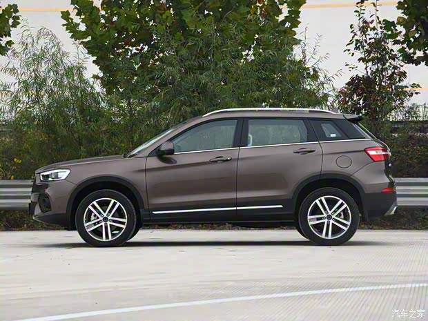 長(zhǎng)城汽車 哈弗H6 Coupe 2017款 紅標(biāo) 2.0T 手動(dòng)兩驅(qū)精英型