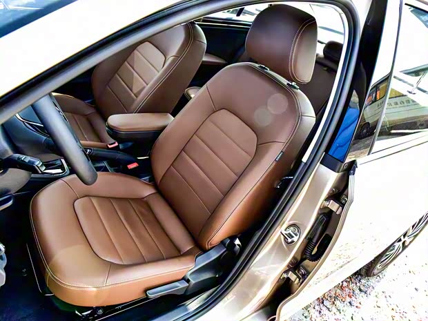 上汽大眾 桑塔納 2016款 1.6L 自動(dòng)基本型