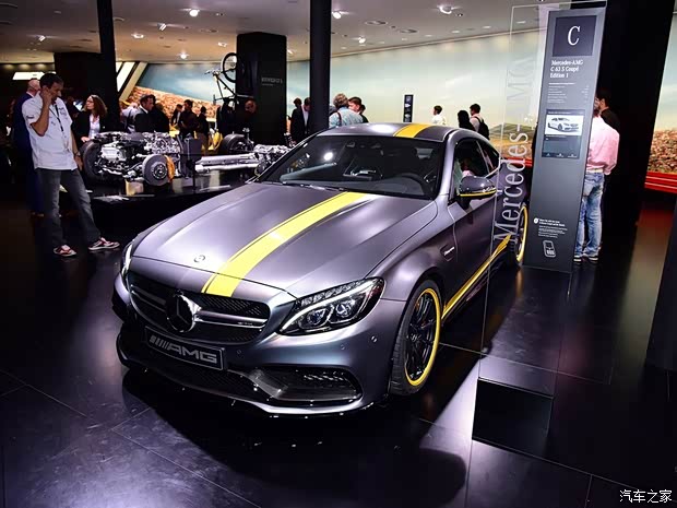 梅赛德斯-AMG 奔驰C级AMG 2015款 AMG C 63 S Coupe Edition 1