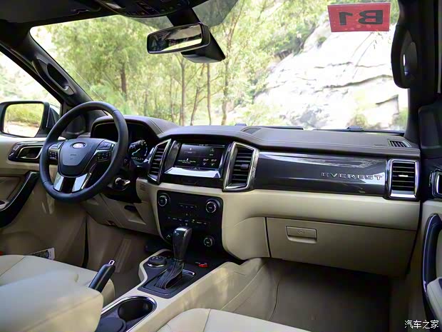 江铃汽车 撼路者 2016款 2.0T 汽油自动四驱旗舰版