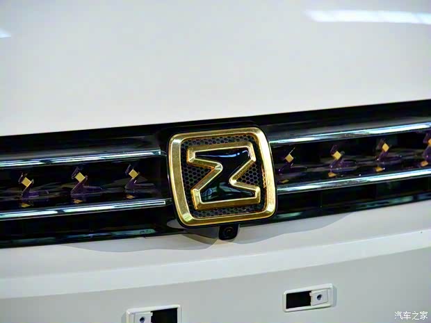 众泰汽车 众泰SR7 2016款 1.5T GAL限量版