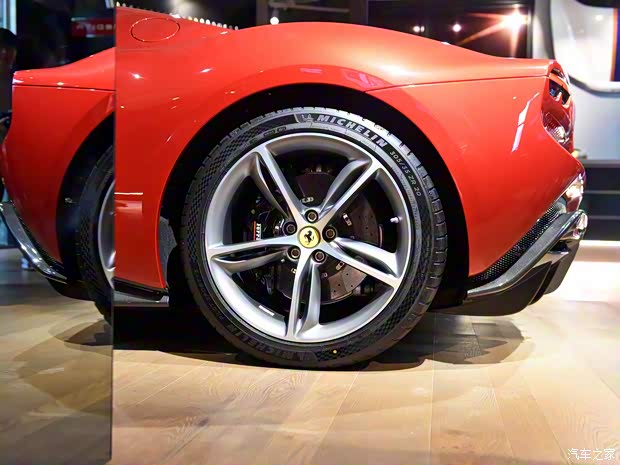 法拉利 法拉利296 GTB 2021款 3.0T V6