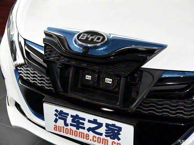 比亚迪 秦 2016款 EV300 旗舰型 比亚迪 秦 2016款 EV300 旗舰型