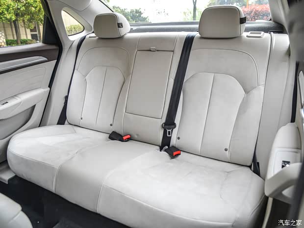 上汽集團 榮威ei6 2017款 基本型