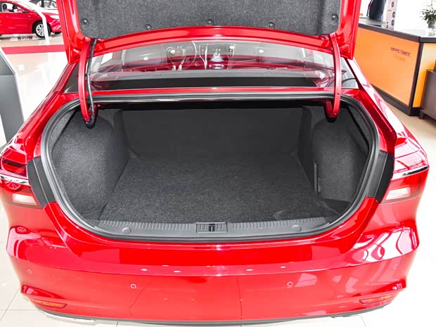 上汽集团 荣威i6 2017款 基本型