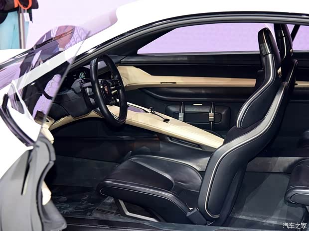 保時(shí)捷 Mission E 2015款 Concept