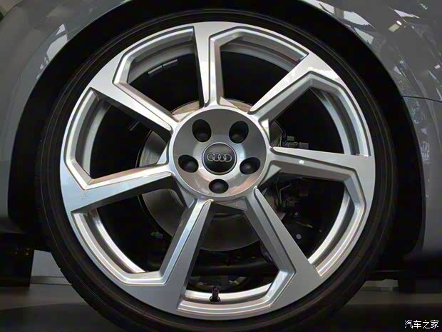 奥迪RS 奥迪TT RS 2016款 TT RS Roadster 奥迪RS 奥迪TT RS 2016款 TT RS Roadster