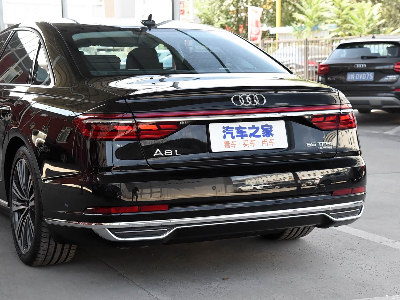 2019款plusa8l55tfsiquattro尊贵型