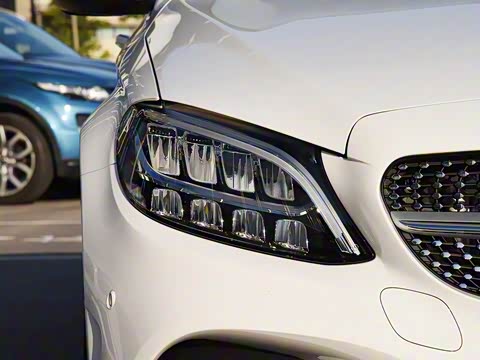 2020�� C 260 L �˶��� 4MATIC