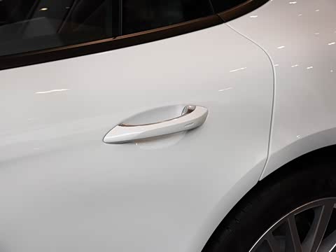 2019�� Panamera 4 �����ӳ��� 2.9T