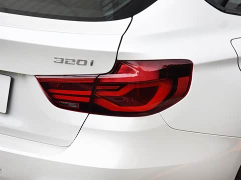 2019�� 320i M�˶���װ