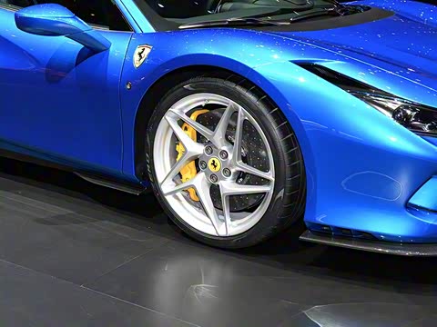 2019�� Tributo 3.9T V8