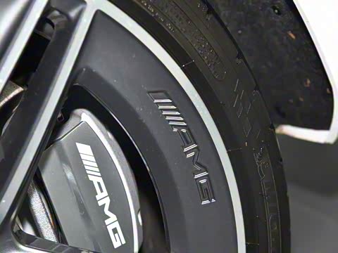 2019�� AMG C 63 ���ܳ�