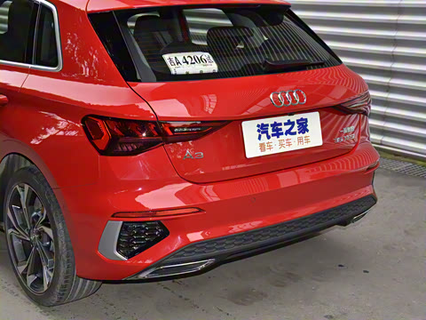 2021�� Sportback 35 TFSI �����˶���