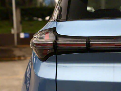 2020�� 520 U��