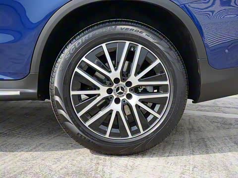 2020�� GLC 300 4MATIC ����SUV