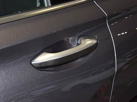 2019�� 380 TGDi TOP �Զ������콢�� ��V