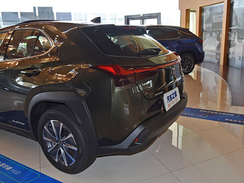 2020�� 300e �����ð�