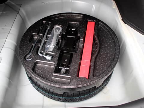 2019�� 1.6L XE �ֶ����ʰ�