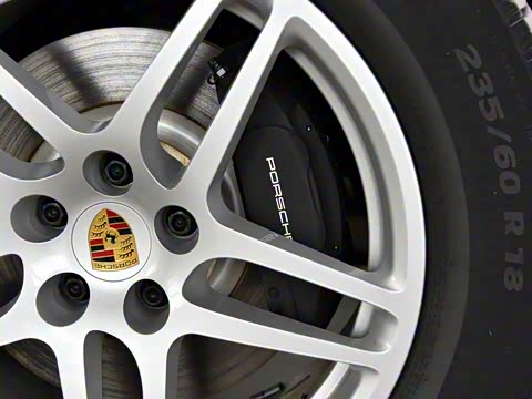 2018�� Macan 2.0T