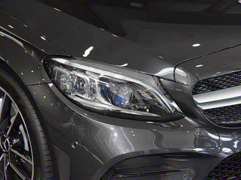 2019�� AMG C 43 4MATIC ���ܳ�