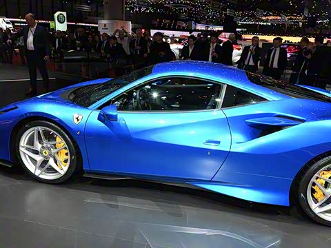 2019�� Tributo 3.9T V8