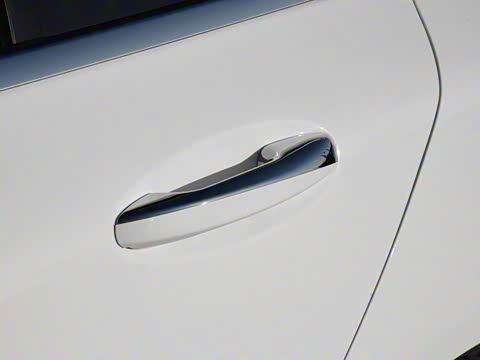 2020�� C 260 L �˶��� 4MATIC