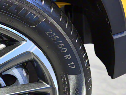 2021�� ˫�� 2.0L E-CVT����