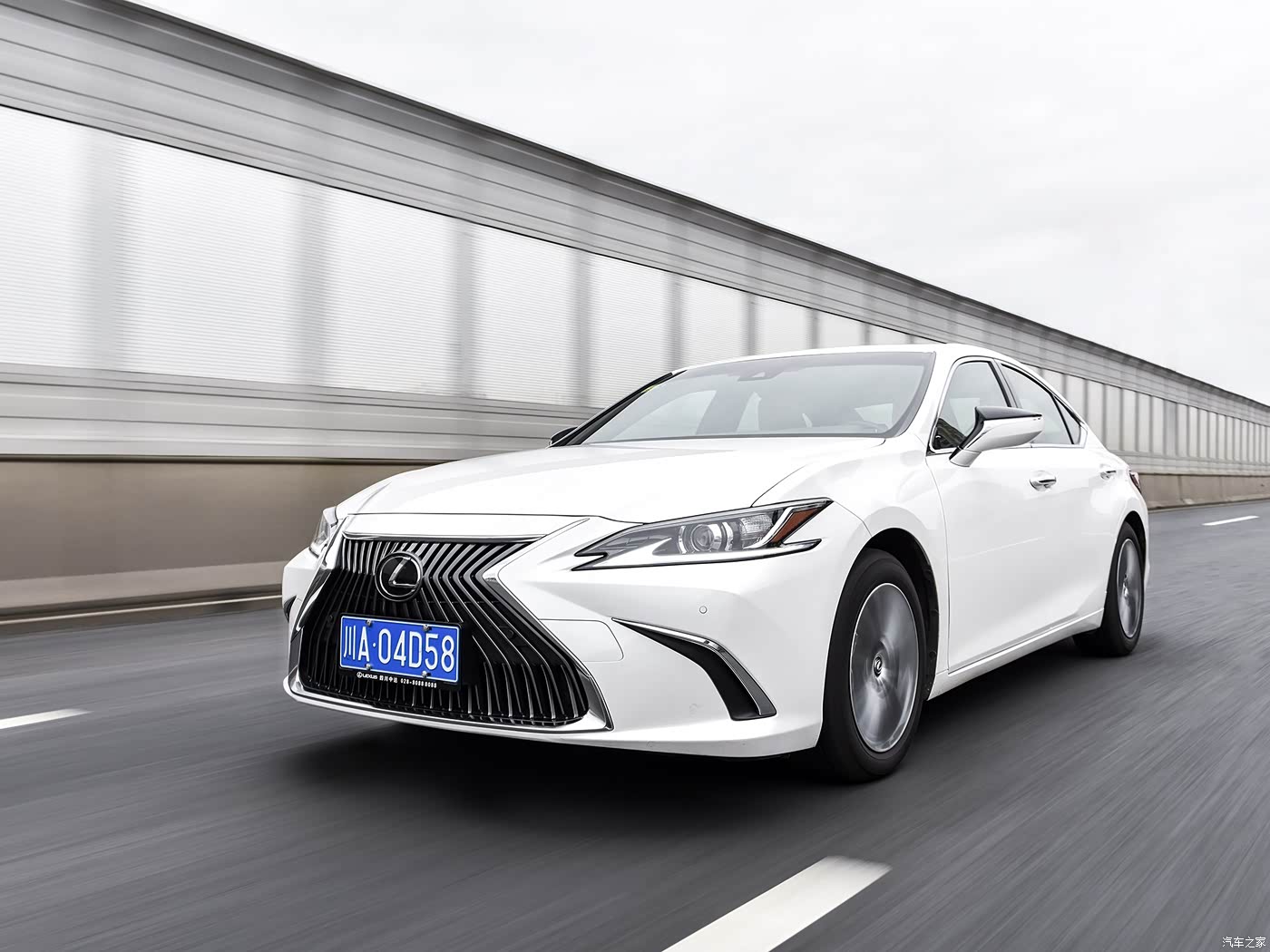 2018款200豪华版国v