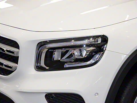 2021�� GLB 200 ������