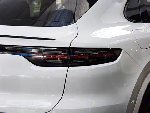 2020�� Cayenne E-Hybrid Coup�� 2.0T