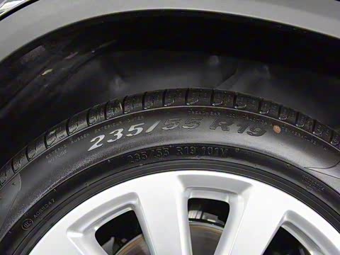 2020�� GLC 260 4MATIC ����SUV