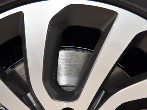 2022�� �Ŀ� P300e ���ʽ�綯��ϰ�