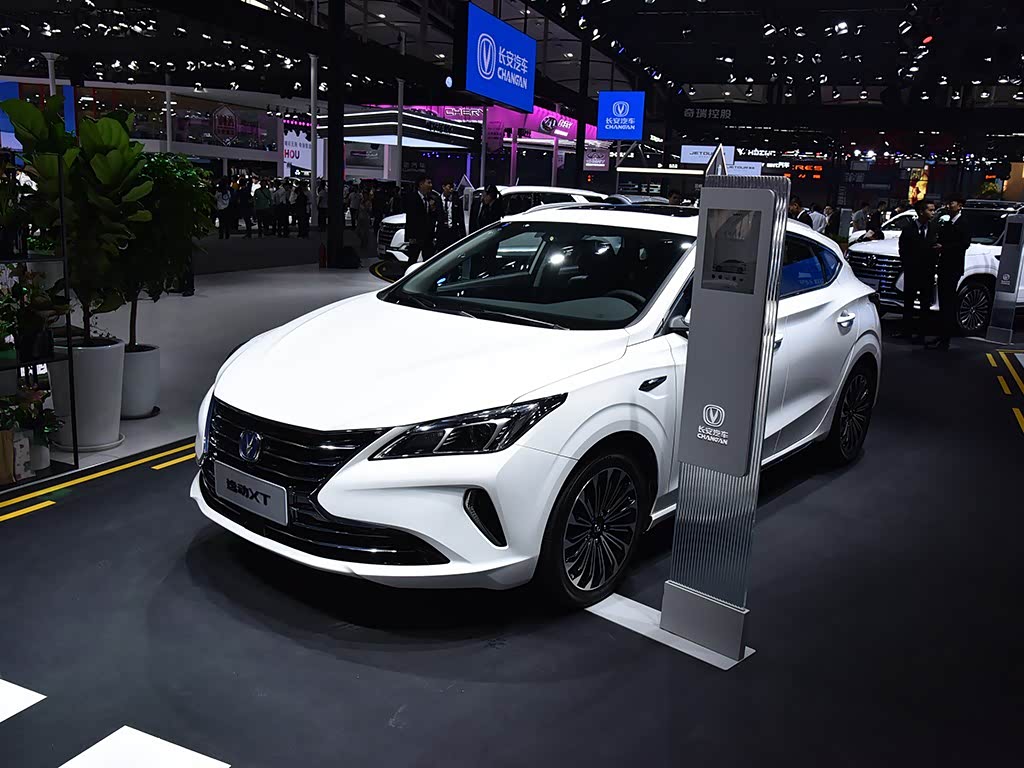 Changan XT