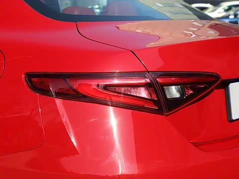 2020�� 2.0T 280HP ����������