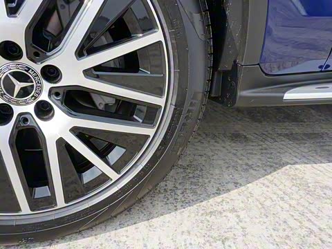 2020�� GLC 300 4MATIC ����SUV