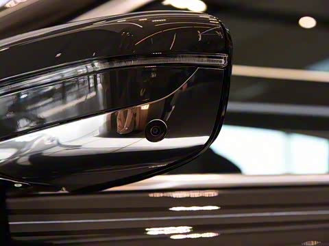 2019�� �Ŀ� 740Li ������ ������װ