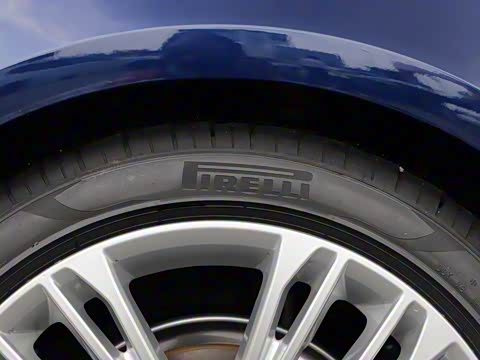 2020�� 40 TFSI ������