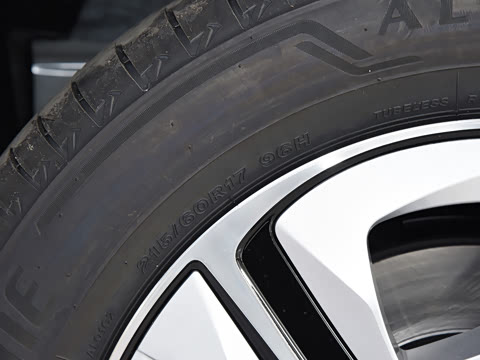 2020�� E�����а�