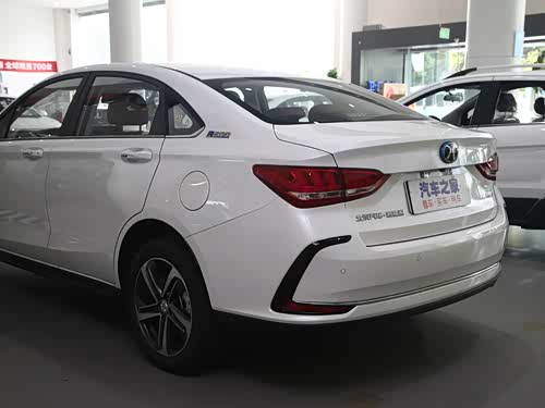 【北京eu5 2019款】北京汽车_北京eu5 2019款报价_图片_汽车之家