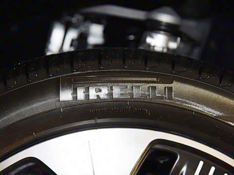 2020�� EQC 400 4MATIC ������ 1886������