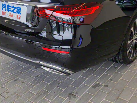 2022�� �Ŀ��� E 350 e L ���ʽ��϶����γ�