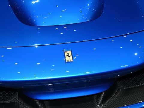 2019�� Tributo 3.9T V8