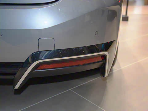 2022�� eDrive 35 L